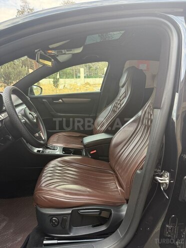 Volkswagen Passat 2013, 150,000 km - 2.5 l - Bakı