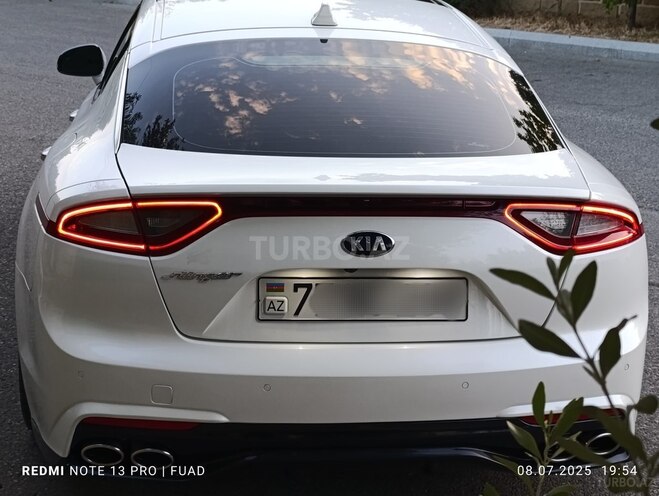 Kia Stinger-13