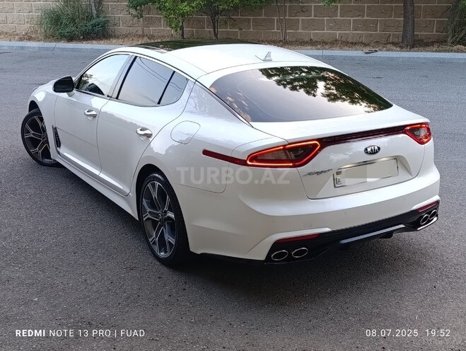 Kia Stinger-14