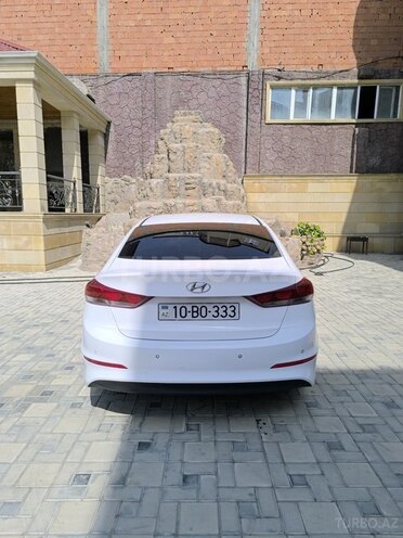 Hyundai Elantra 2016, 192,000 km - 1.6 l - Bakı