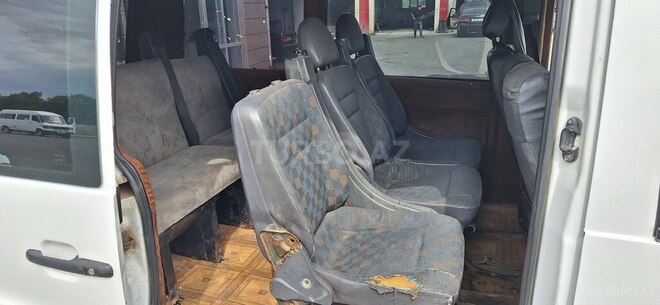 Mercedes Vito 2000, 400,000 km - 2.2 l - Biləsuvar