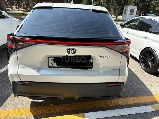 Toyota bZ4X 2022, 35,000 km - 0.0 l - Bakı