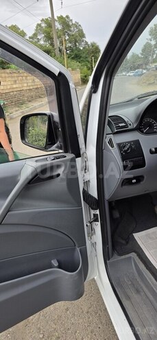 Mercedes Vito 115 2009, 355,000 km - 2.2 л - Bakı