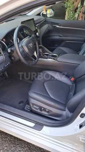 Toyota Camry-7