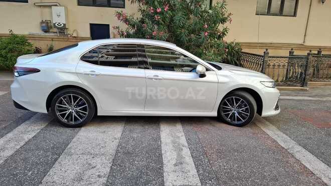 Toyota Camry-2