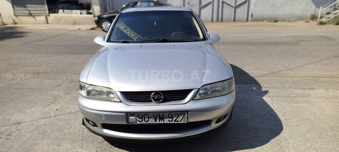 Opel Vectra 2000, 200,000 km - 2.0 l - Qazax