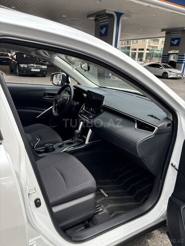 Toyota Corolla Cross 2025, 1,700 km - 2.0 л - Bakı