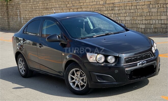 Chevrolet Aveo-3