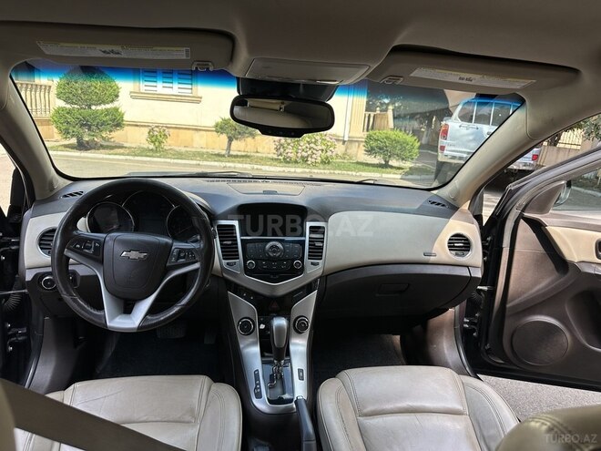 Chevrolet Cruze-7