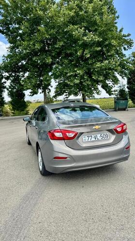 Chevrolet Cruze-5