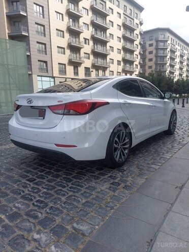 Hyundai Avante 2015, 74,400 km - 1.6 л - Bakı
