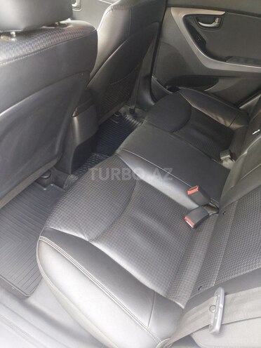 Hyundai Avante 2015, 74,400 km - 1.6 л - Bakı