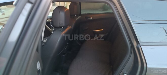 Opel Astra 2011, 238,156 km - 1.3 l - Bakı