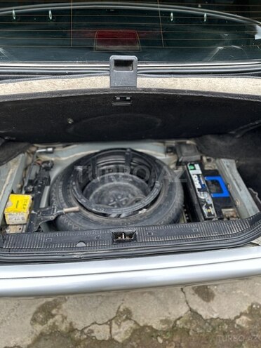 Mercedes C 220 d-12