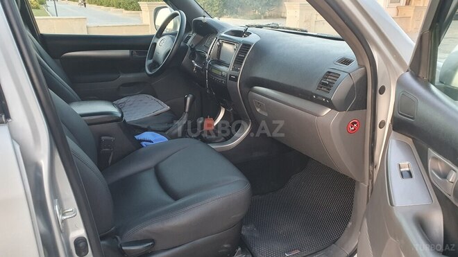 Toyota Land Cruiser Prado 2006, 288,000 km - 2.7 л - Bakı