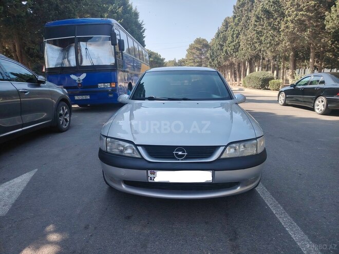 Opel Vectra 1996, 227,000 km - 1.8 l - Sumqayıt