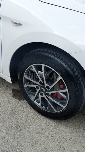 Hyundai Elantra 2020, 95,000 km - 1.6 l - Bakı