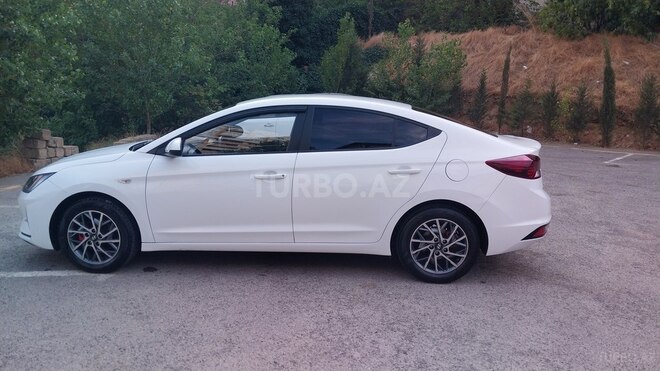 Hyundai Elantra 2020, 95,000 km - 1.6 l - Bakı