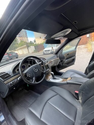 Mercedes E 320 2002, 190,000 km - 3.2 l - Bakı