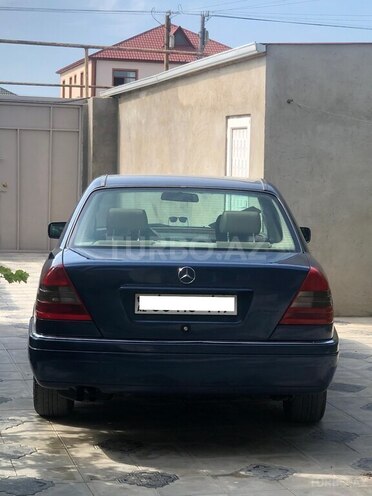 Mercedes C 220 1994, 236,000 km - 2.2 l - Bakı