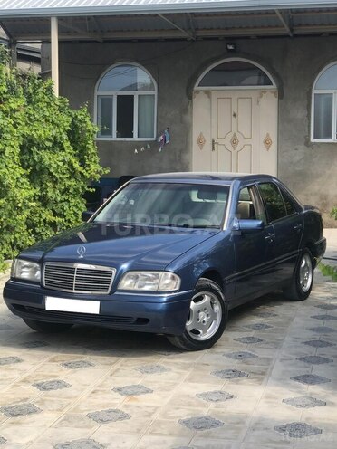 Mercedes C 220 1994, 236,000 km - 2.2 l - Bakı