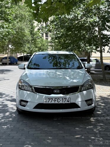 Kia Ceed 2009, 245,000 km - 1.4 л - Bakı