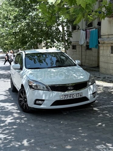 Kia Ceed 2009, 245,000 km - 1.4 л - Bakı