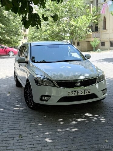 Kia Ceed 2009, 245,000 km - 1.4 л - Bakı