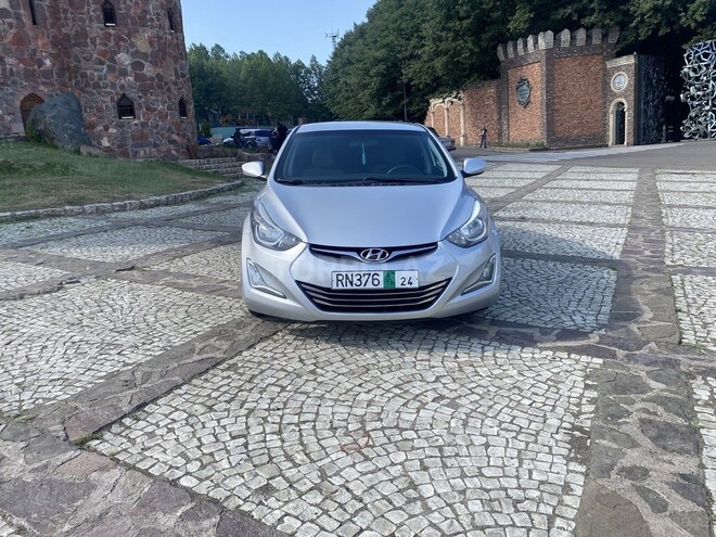 Hyundai Elantra 2015, 256,805 km - 1.8 l - Tovuz