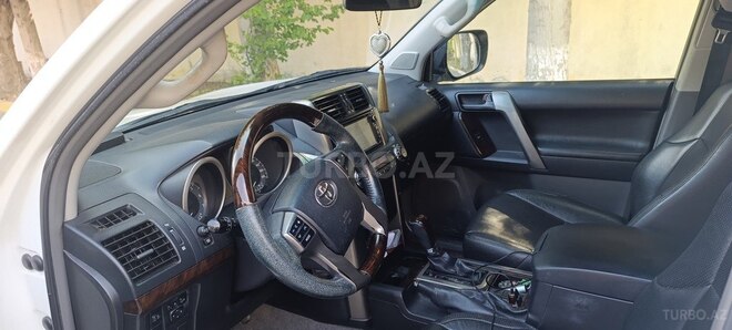 Toyota Land Cruiser Prado 2010, 138,000 km - 2.7 l - Bakı