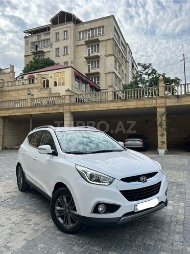 Hyundai ix35 2015, 194,000 km - 2.0 л - Bakı