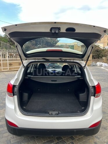 Hyundai ix35 2015, 194,000 km - 2.0 л - Bakı