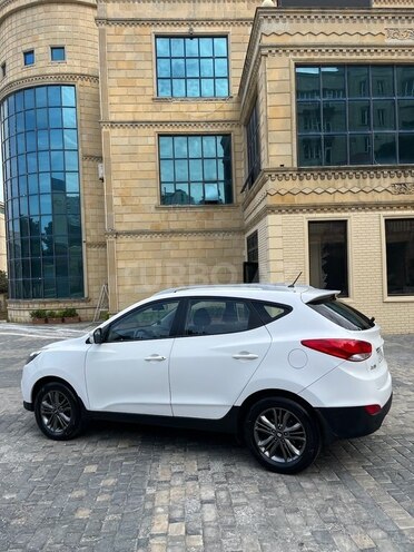 Hyundai ix35 2015, 194,000 km - 2.0 л - Bakı