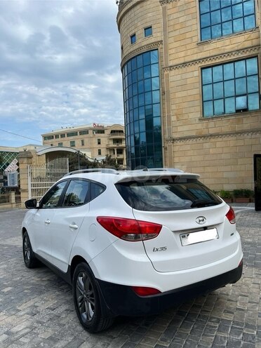 Hyundai ix35 2015, 194,000 km - 2.0 л - Bakı