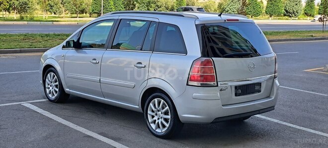 Opel Zafira 2005, 325,982 km - 1.9 l - Bakı
