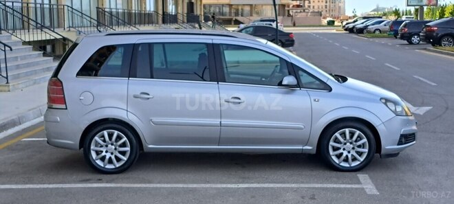 Opel Zafira 2005, 325,982 km - 1.9 l - Bakı