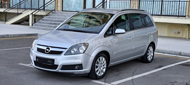 Opel Zafira 2005, 325,982 km - 1.9 l - Bakı