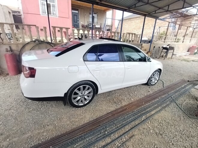 Volkswagen Jetta 2009, 223,000 km - 2.0 л - Bakı