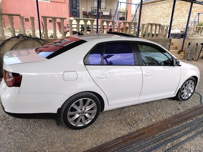 Volkswagen Jetta 2009, 223,000 km - 2.0 л - Bakı