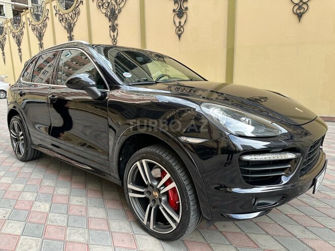 Porsche Cayenne GTS 2014, 198,000 km - 4.8 l - Bakı