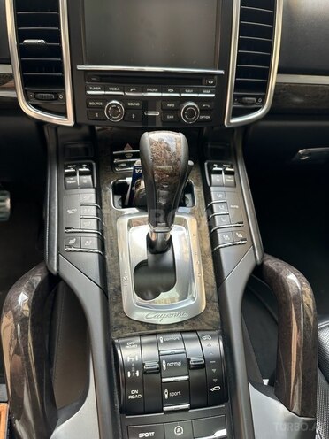 Porsche Cayenne GTS 2014, 198,000 km - 4.8 l - Bakı