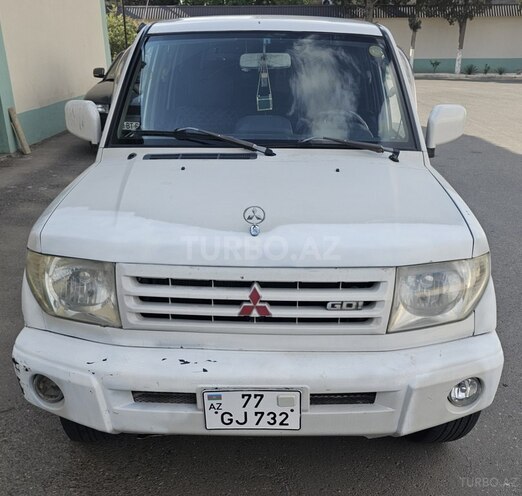 Mitsubishi Pajero io 2000, 300,000 km - 1.8 l - Gəncə