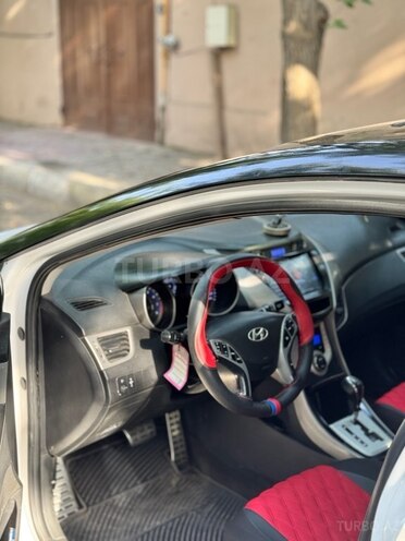 Hyundai Elantra 2012, 223,000 km - 1.8 l - Naxçıvan