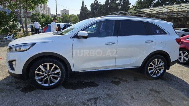 Kia Sorento 2015, 175,159 km - 2.0 l - Bakı