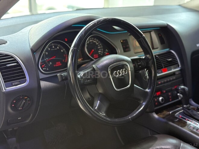 Audi Q7 2007, 144,000 km - 4.2 l - Bakı