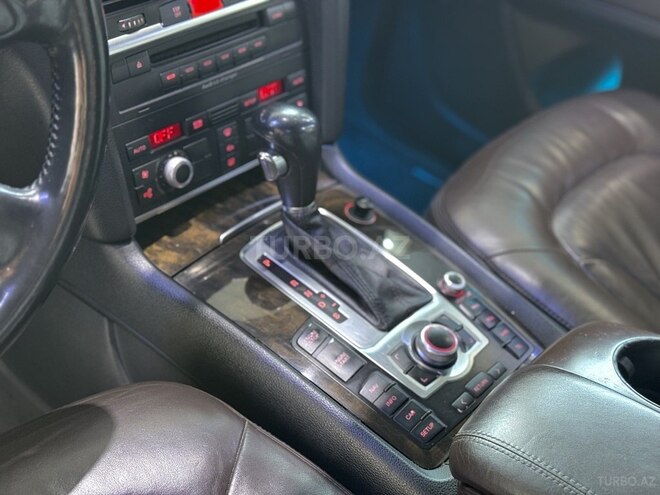 Audi Q7 2007, 144,000 km - 4.2 l - Bakı