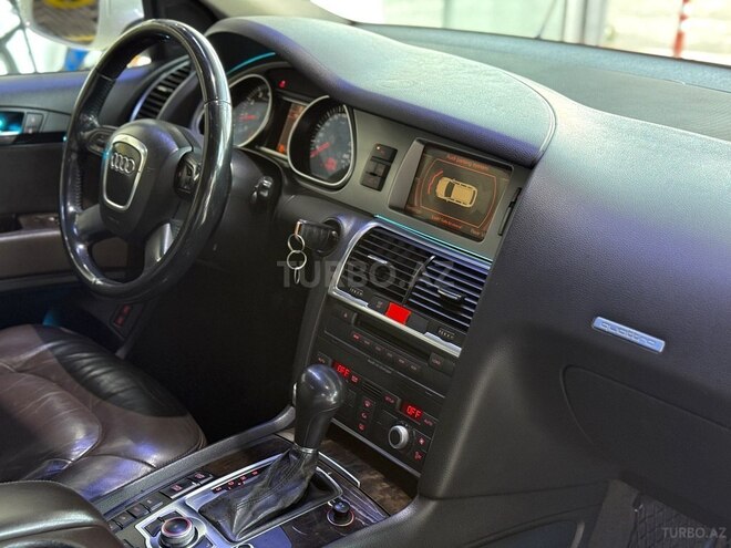 Audi Q7 2007, 144,000 km - 4.2 l - Bakı