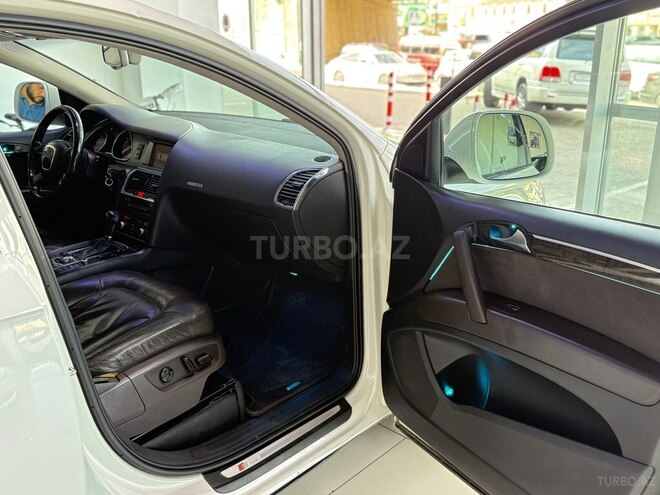 Audi Q7 2007, 144,000 km - 4.2 l - Bakı