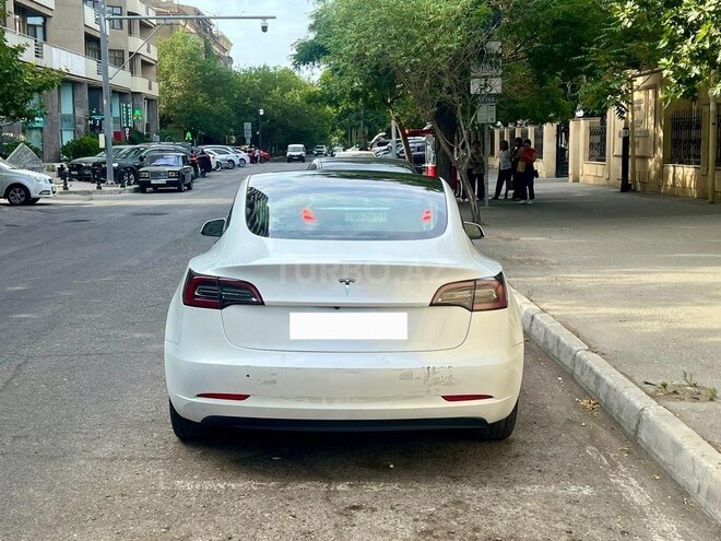 Tesla Model 3 2023, 33,456 km - 0.0 l - Bakı