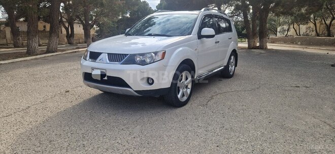 Mitsubishi Outlander 2008, 168,000 km - 3.0 l - Bakı